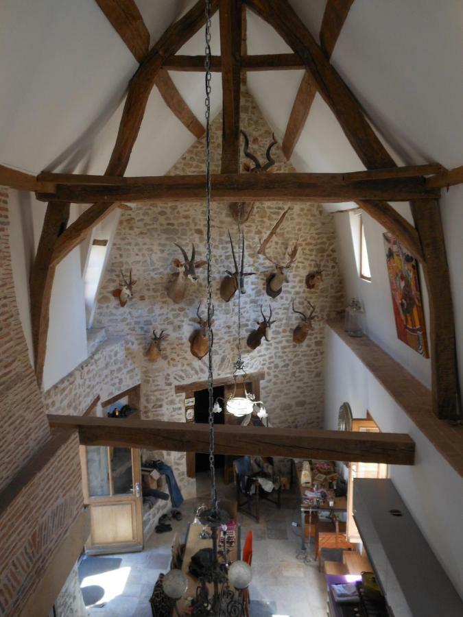 Les Chambres De La Basilique Neuvy-Saint-Sépulchre 外观 照片